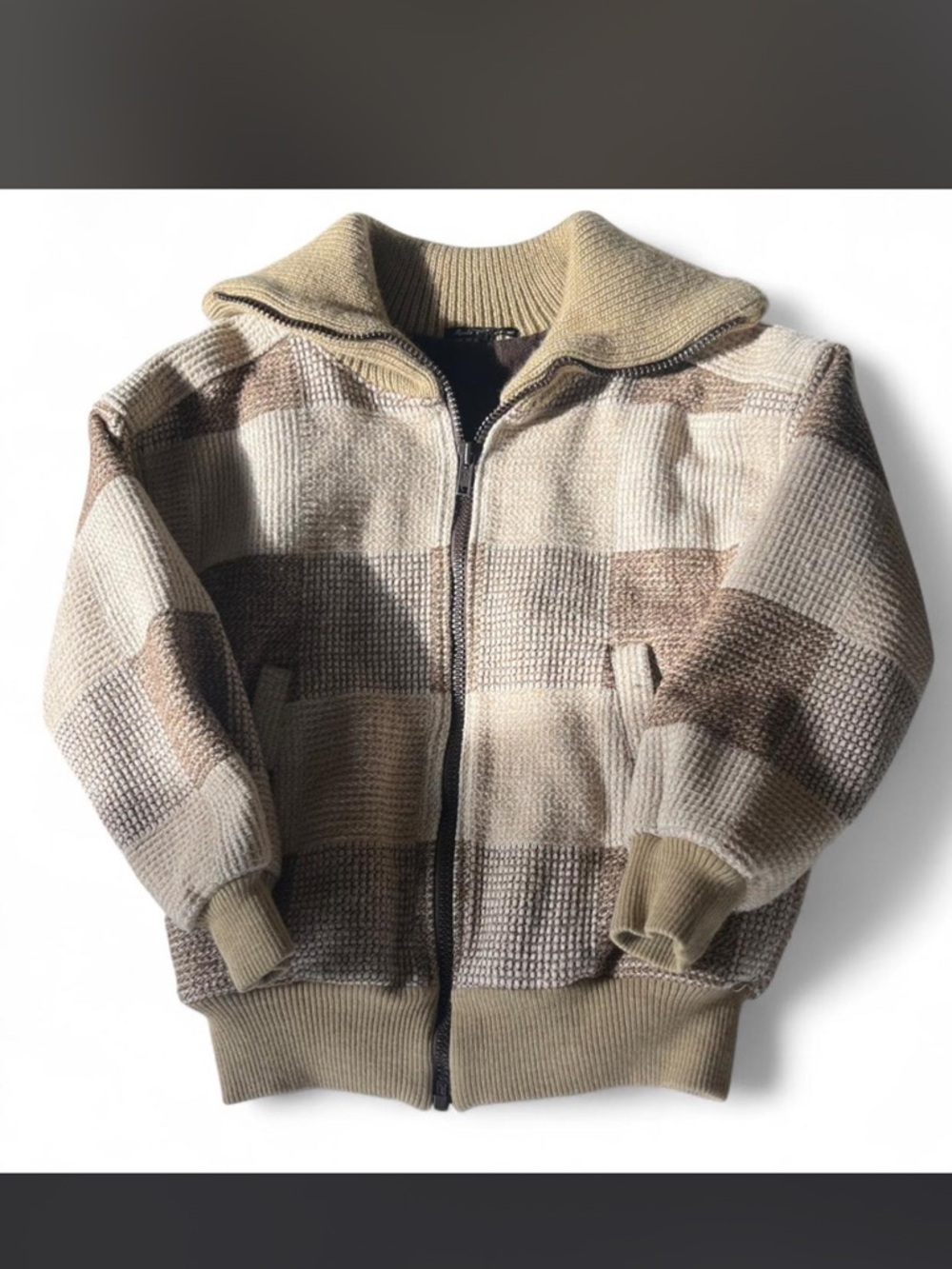 Macintosh Zip-Up Knit Sweater Jacket in Beige & Brown